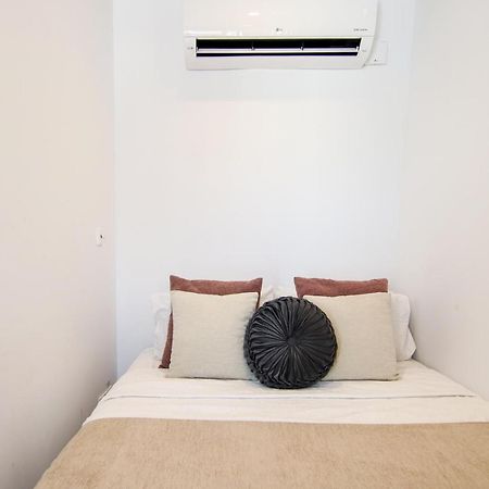 Phaedrus Living - Seaside Luxury Flat Harbour 110 Paphos Exterior foto